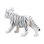 Фигурка Konik Белый тигрёнок, стоящий